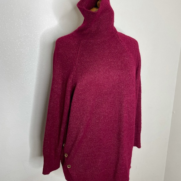 Michael Korse Pink Turtleneck Knit Sweater Size Large Women’s W Gold Buttons - Picture 2 of 10